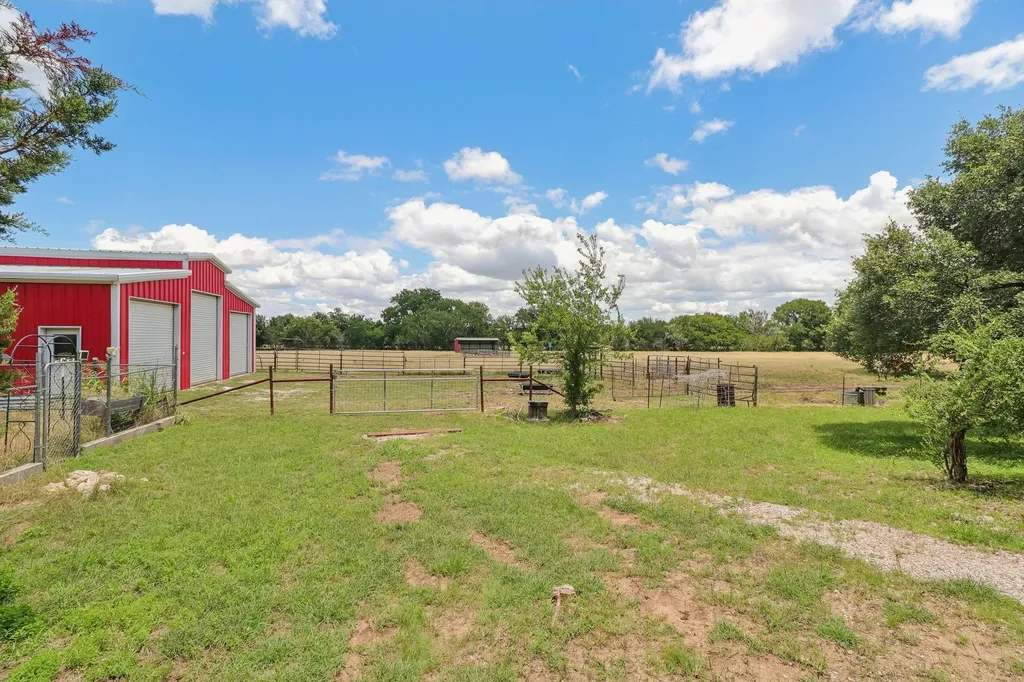 225 Shady Oaks Trail Liberty Hill TX 78642