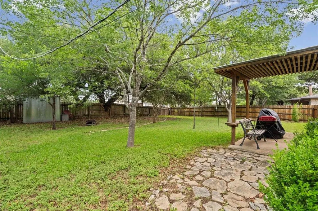 6010 Morning Dew Drive Austin TX 78749