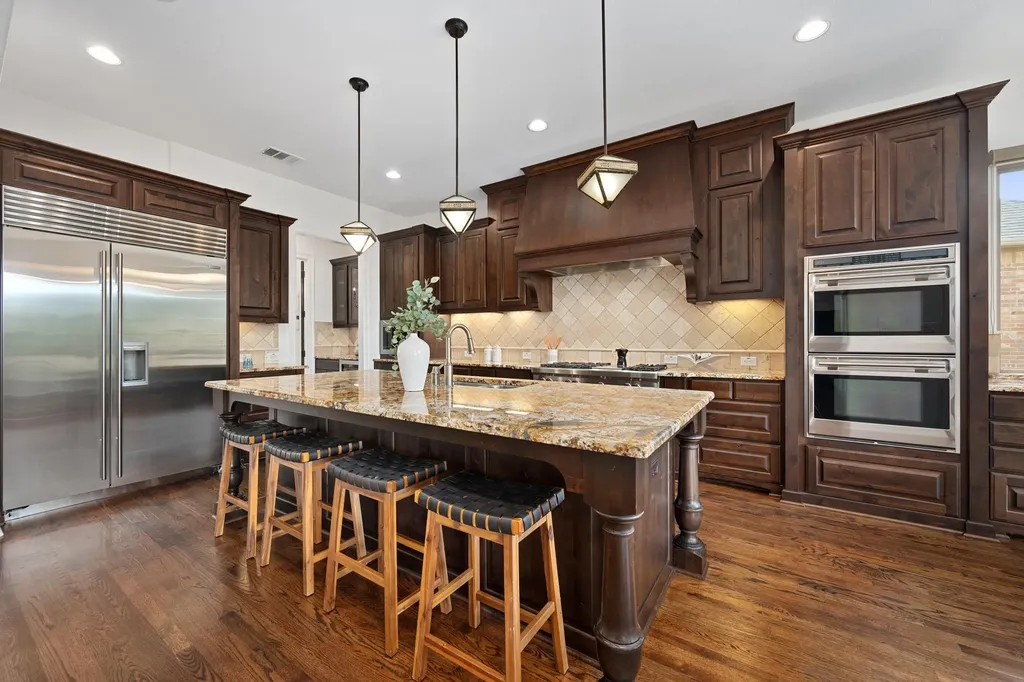 624 Santaluz Path Austin TX 78732