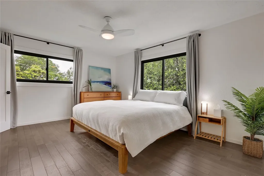1703 Fawn Drive Austin TX 78741
