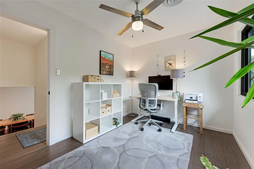 1703 Fawn Drive Austin TX 78741