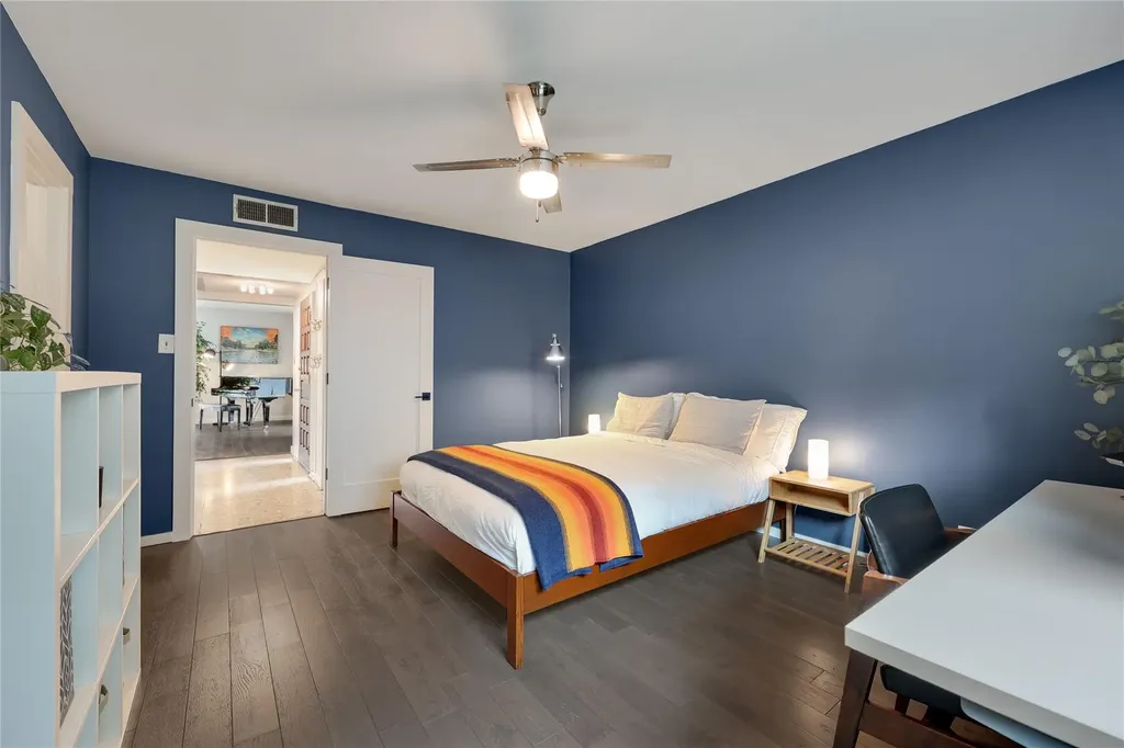 1703 Fawn Drive Austin TX 78741