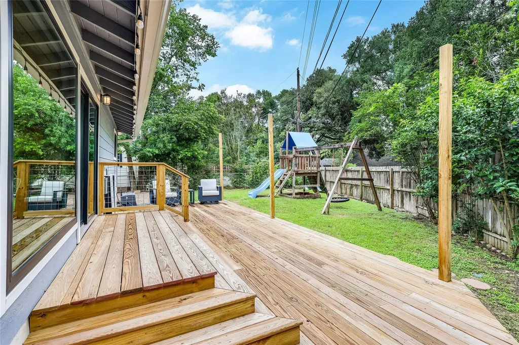 1703 Fawn Drive Austin TX 78741