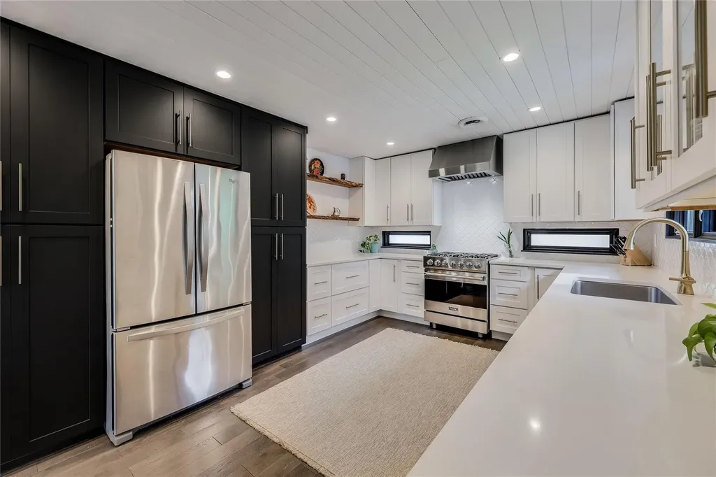 1703 Fawn Drive Austin TX 78741