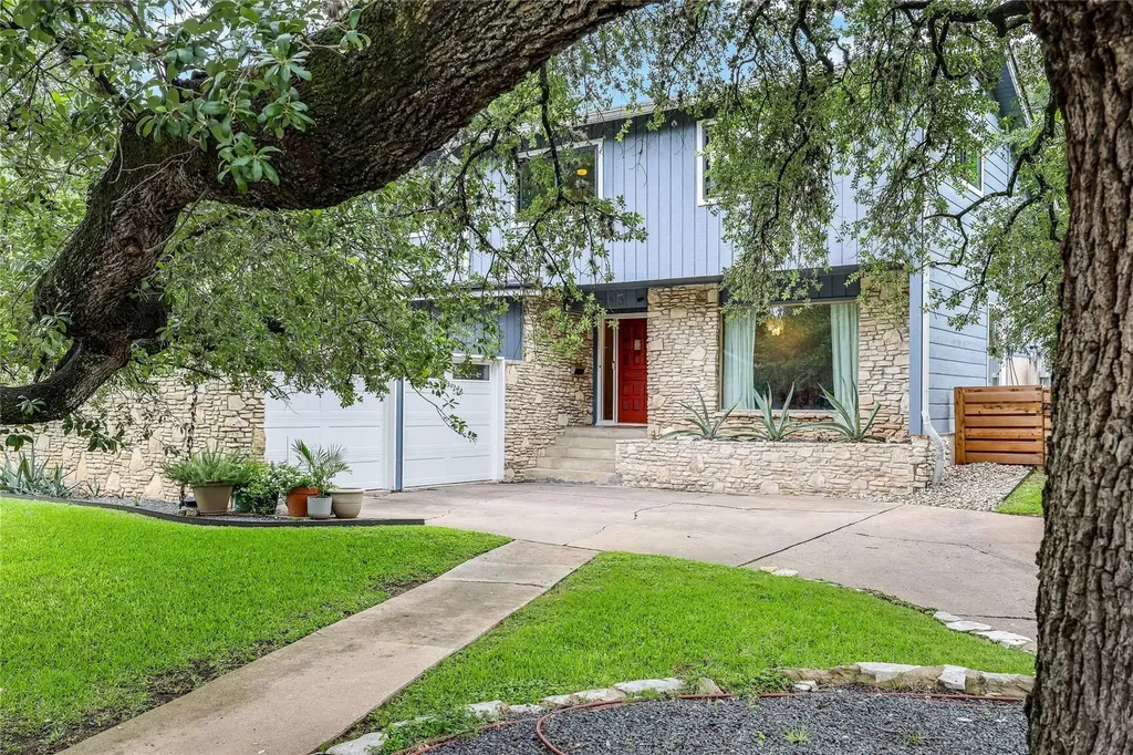 1703 Fawn Drive Austin TX 78741