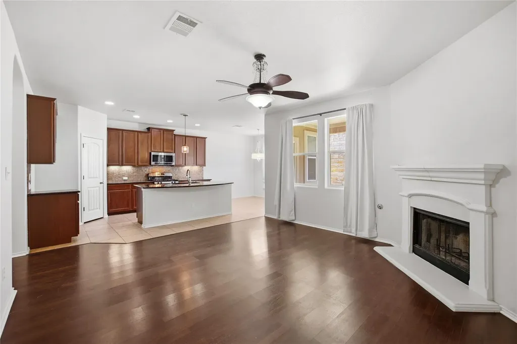 23 Stone Terrace Drive Austin TX 78734