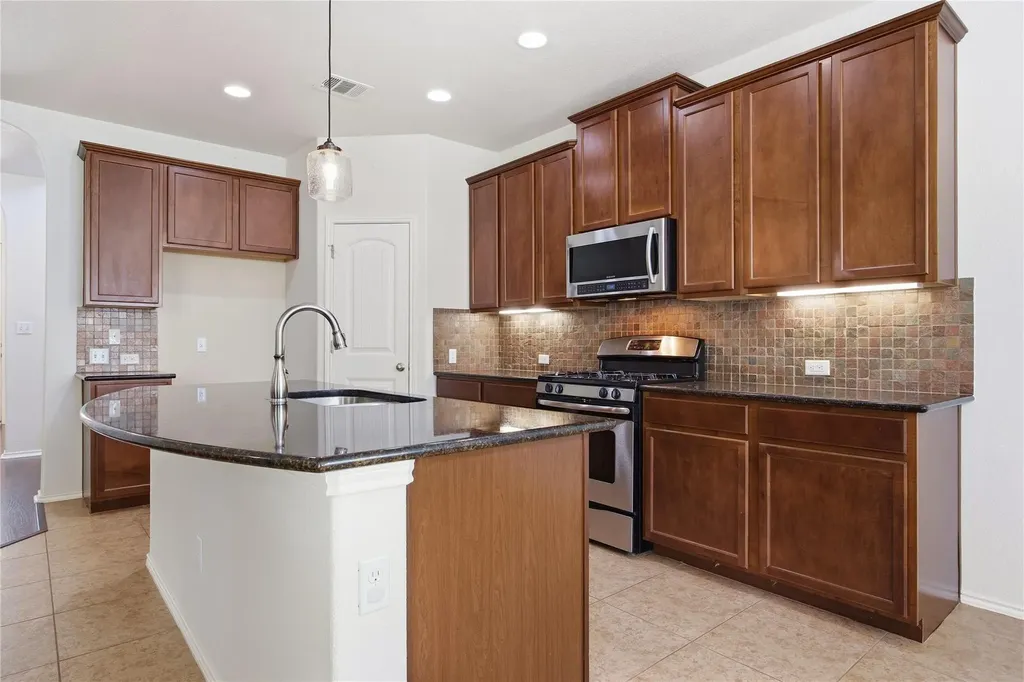 23 Stone Terrace Drive Austin TX 78734
