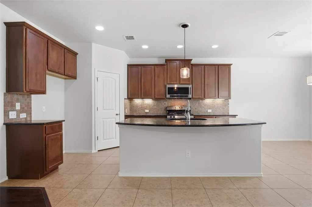 23 Stone Terrace Drive Austin TX 78734