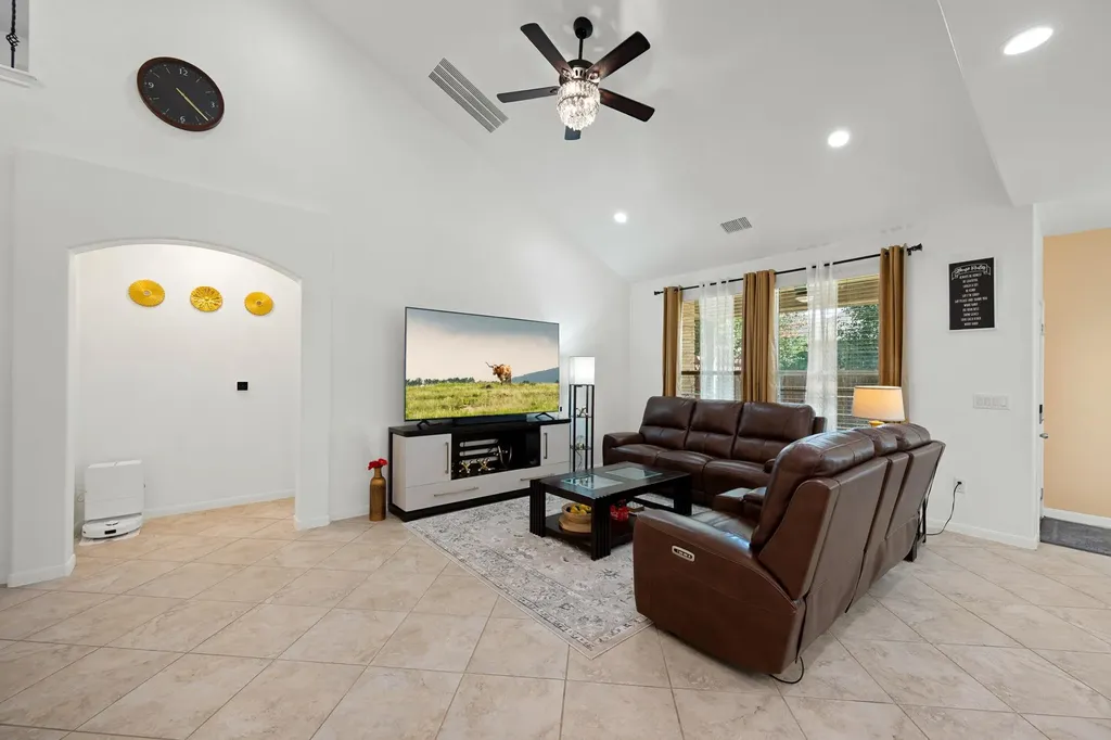 2509 Etta May Lane Leander TX 78641