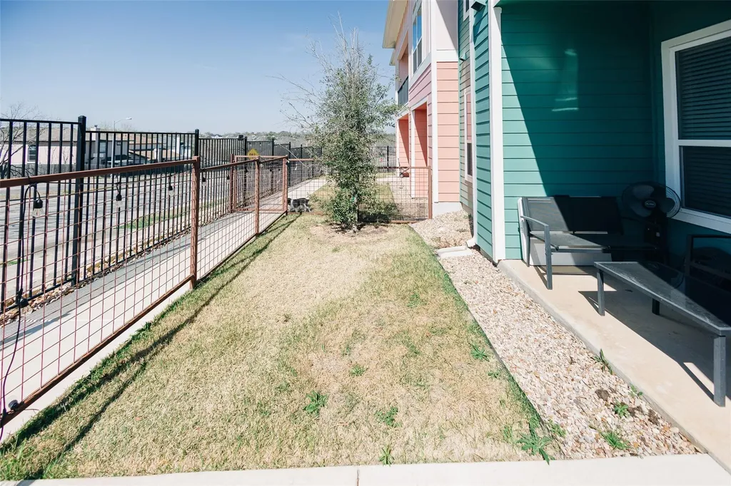 8601 W Gate Boulevard Austin TX 78745