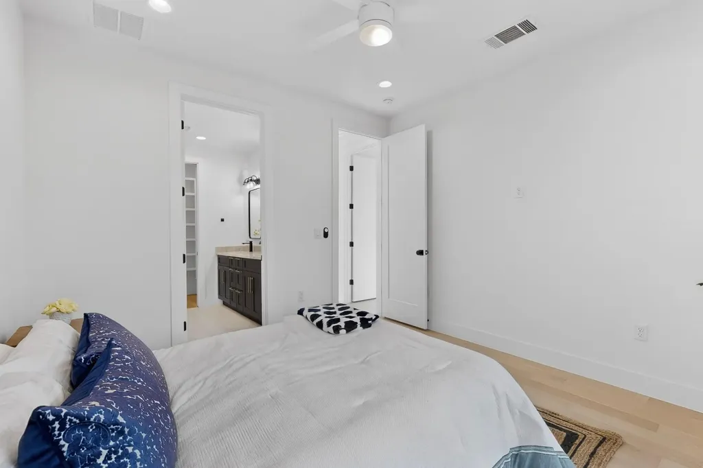 1708 Canterbury Street Austin TX 78702