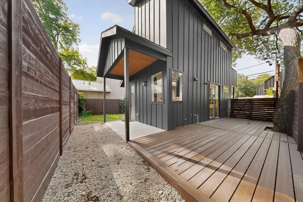1708 Canterbury Street Austin TX 78702