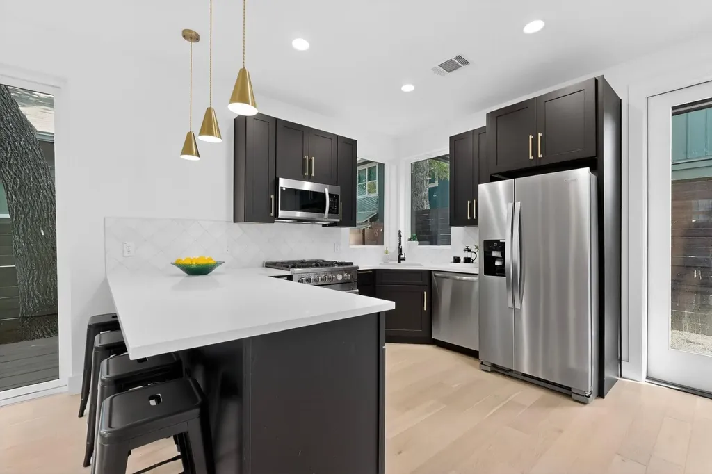 1708 Canterbury Street Austin TX 78702