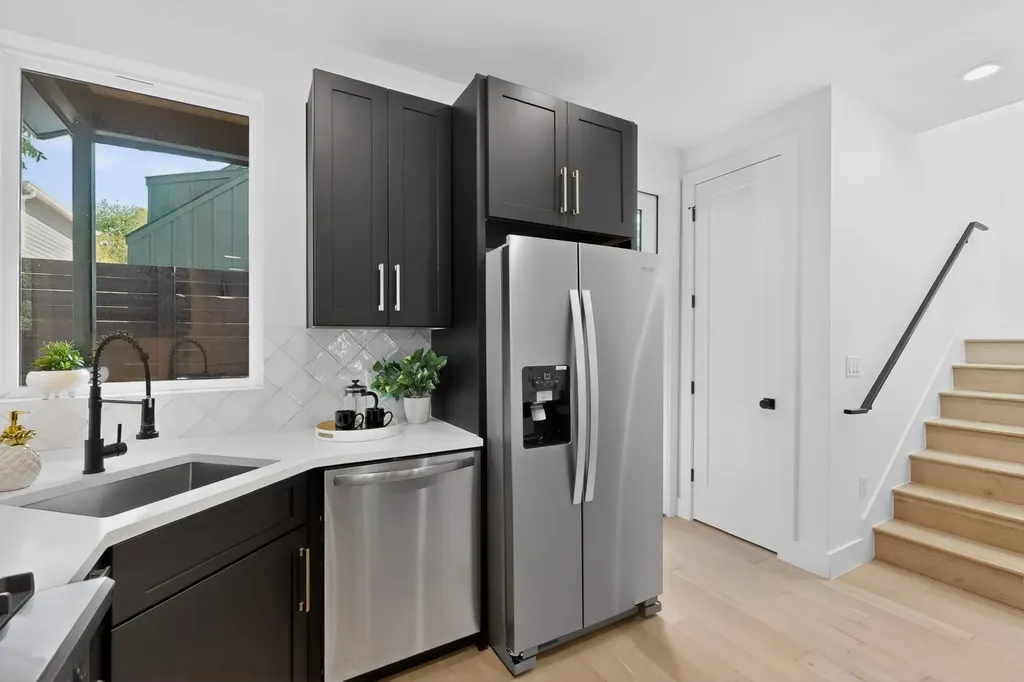 1708 Canterbury Street Austin TX 78702