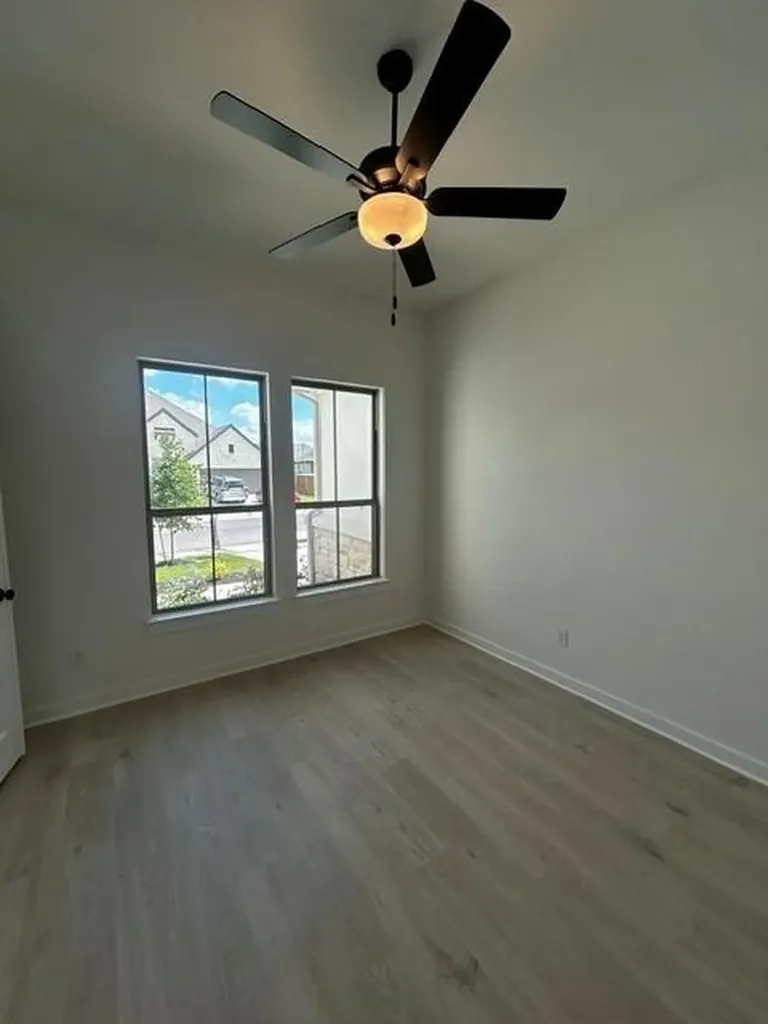 1117 Ellensburg Drive Georgetown TX 78633