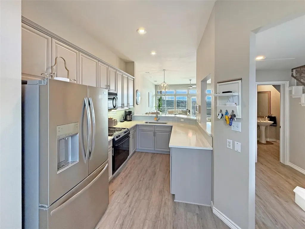2918 Ranch Road 620 N Austin TX 78734