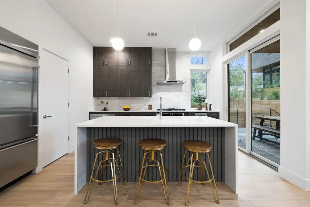 900 S 2nd Street Austin TX 78704