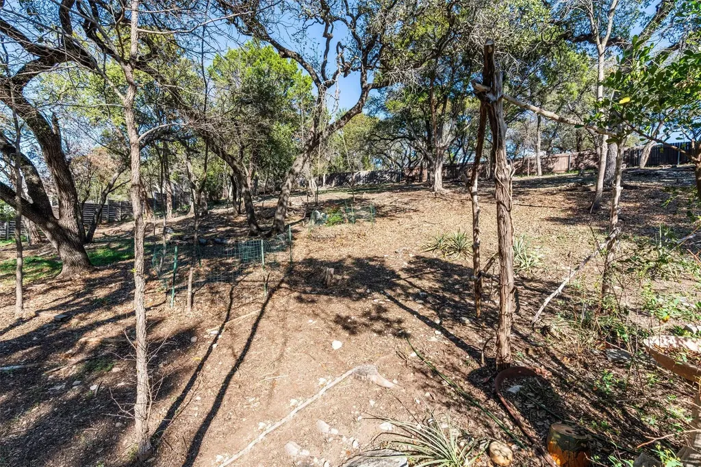 2600 Clear Cove Austin TX 78704