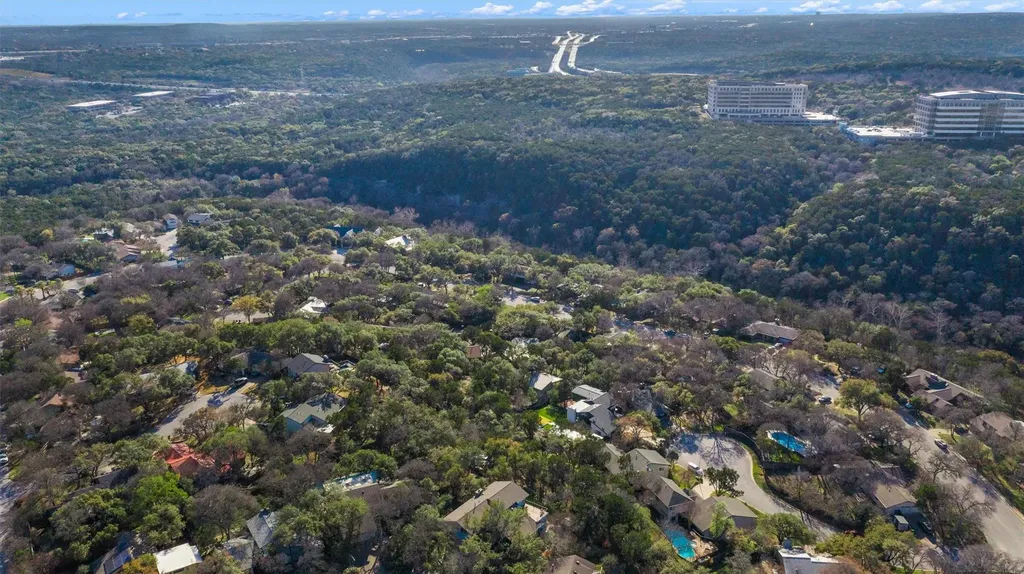 2600 Clear Cove Austin TX 78704