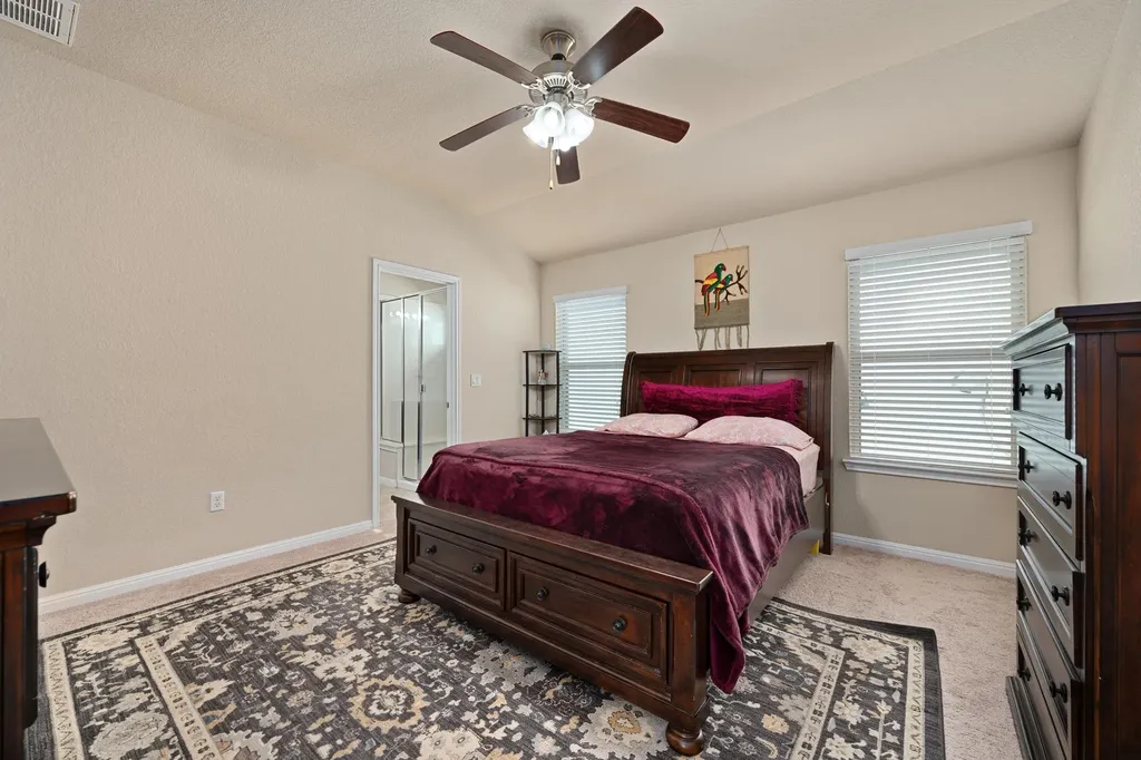 1405 Bess Cove Leander TX 78641