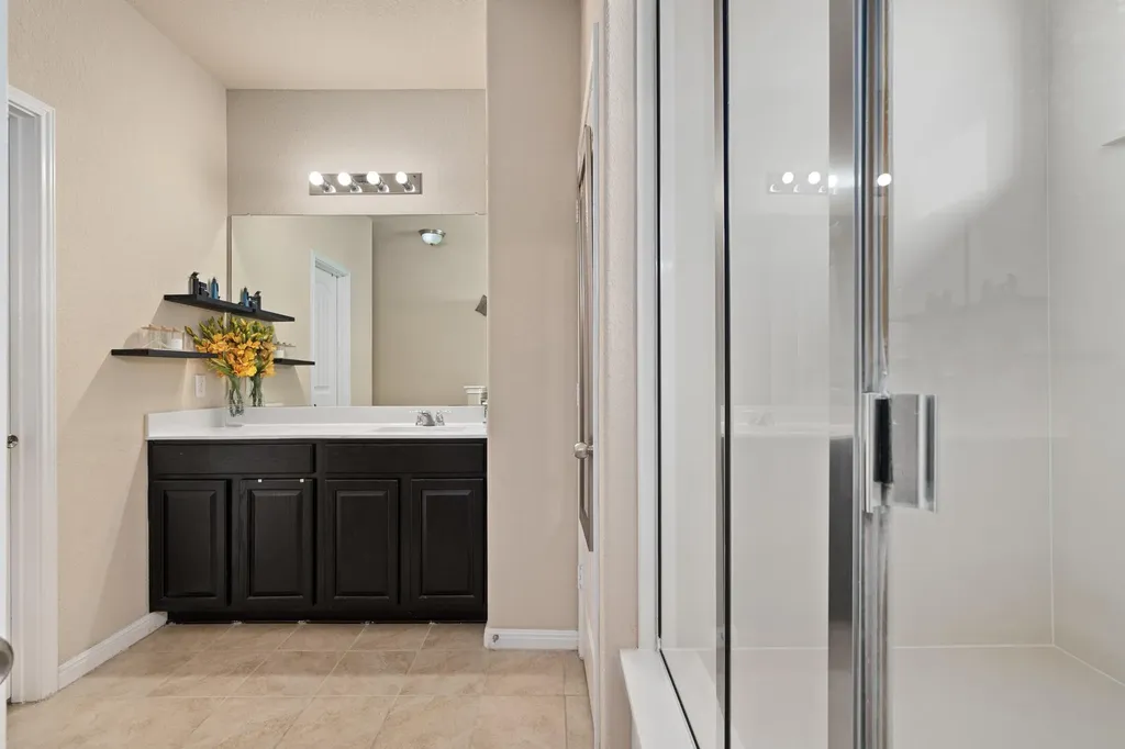 1405 Bess Cove Leander TX 78641