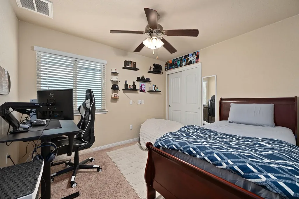 1405 Bess Cove Leander TX 78641