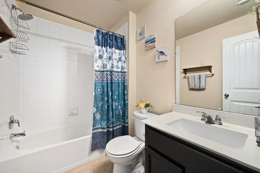 1405 Bess Cove Leander TX 78641