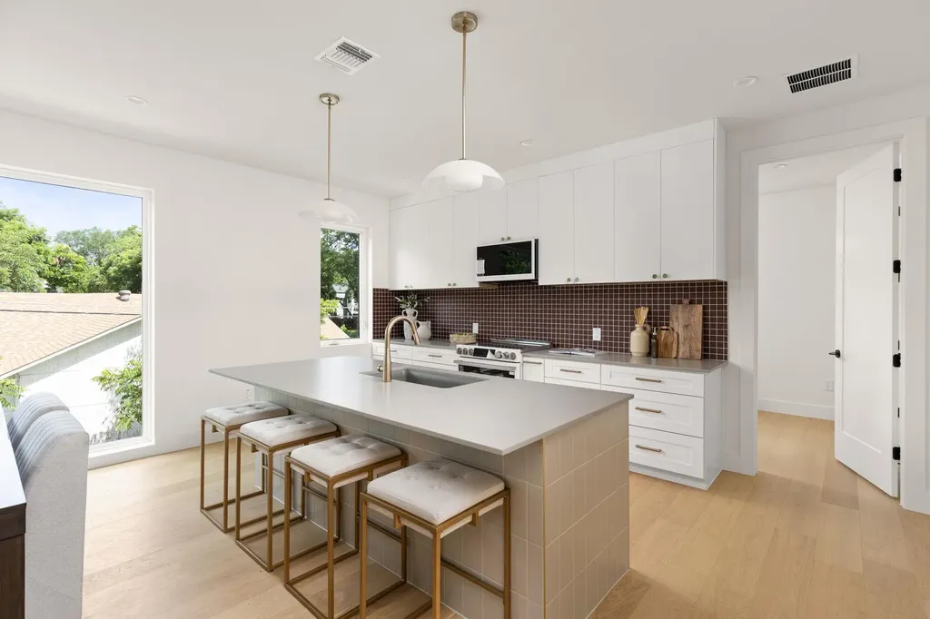 3524 Gonzales Street Austin TX 78702