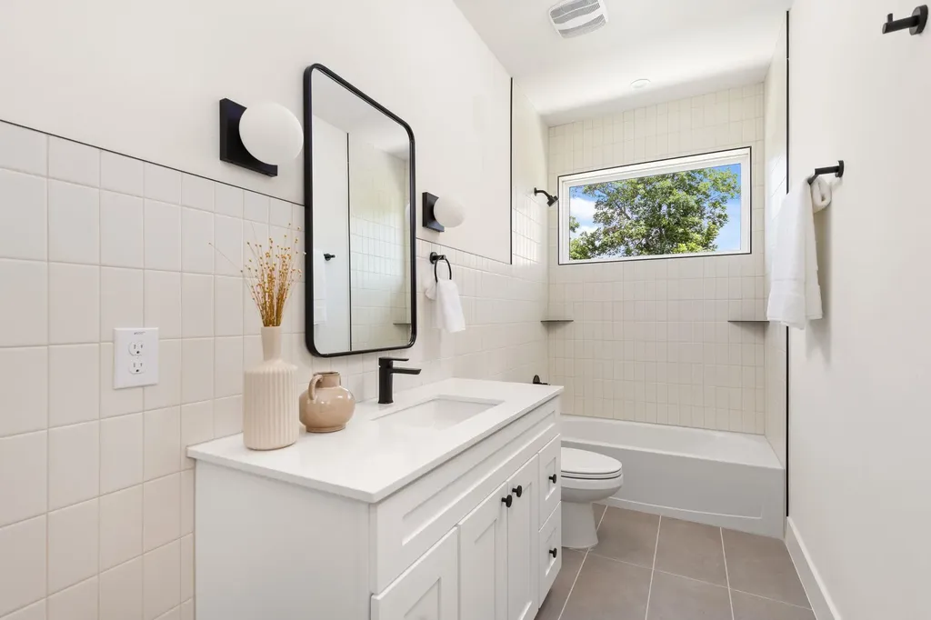 3524 Gonzales Street Austin TX 78702