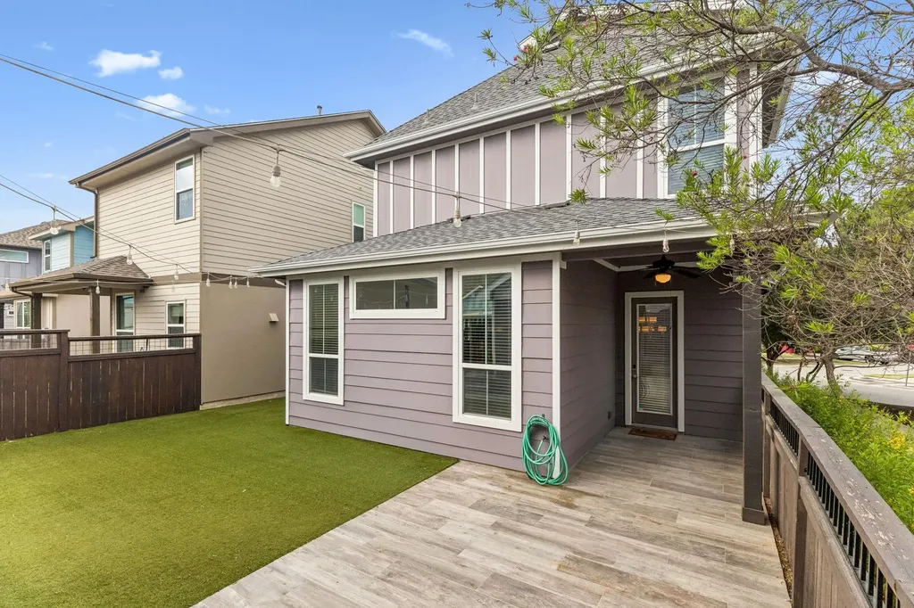 928 Sugaree Avenue Austin TX 78757