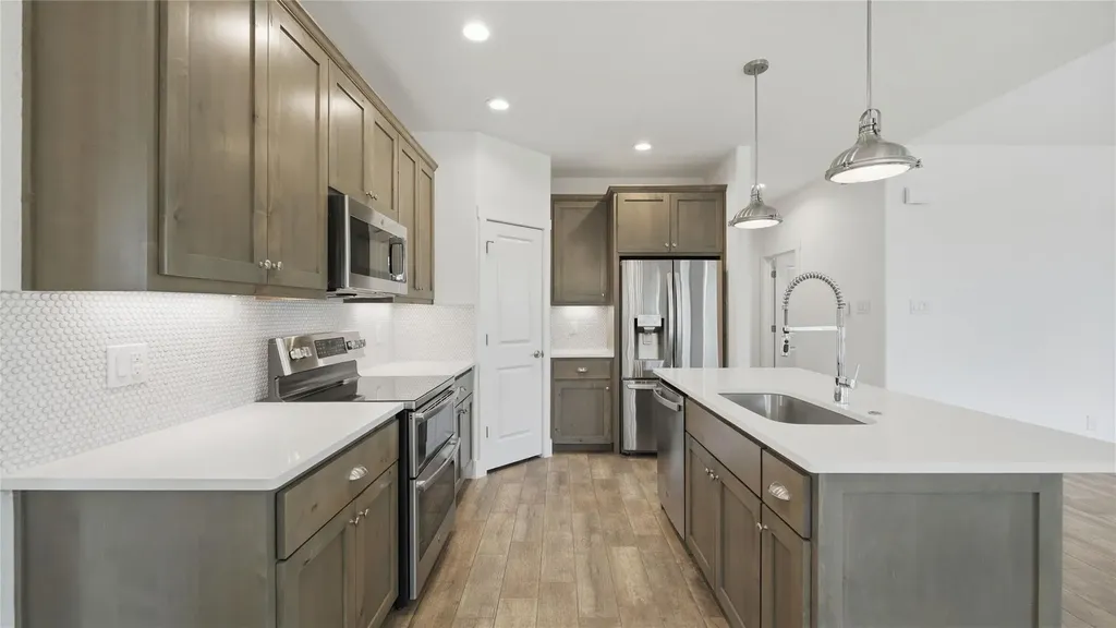 1039 Primrose Path Canyon Lake TX 78133