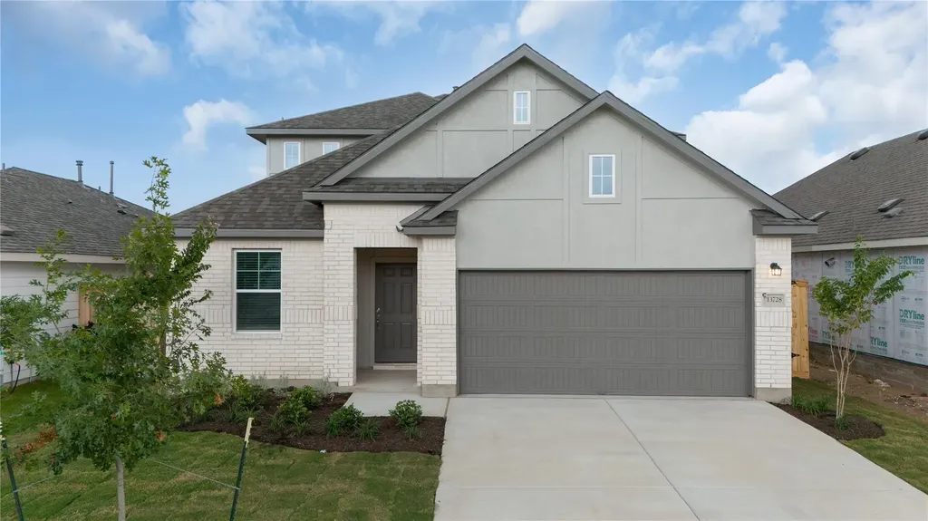 25521 Flora Bella Lane Elgin TX 78621