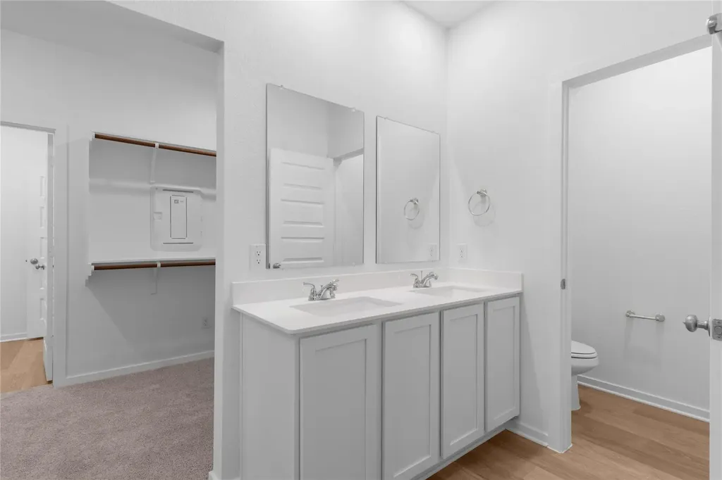 25521 Flora Bella Lane Elgin TX 78621