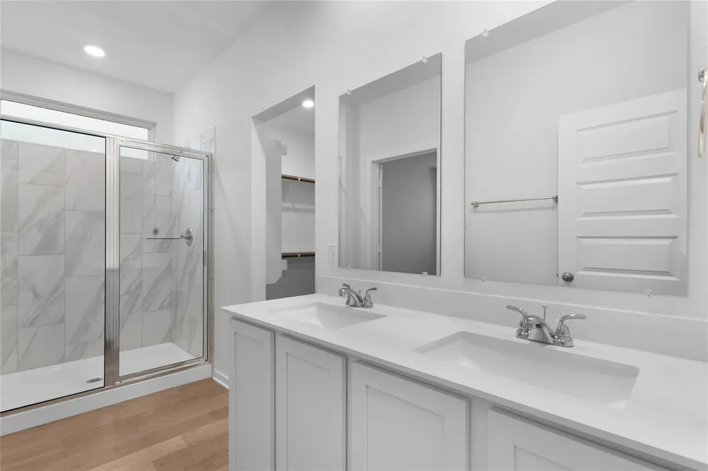 25521 Flora Bella Lane Elgin TX 78621