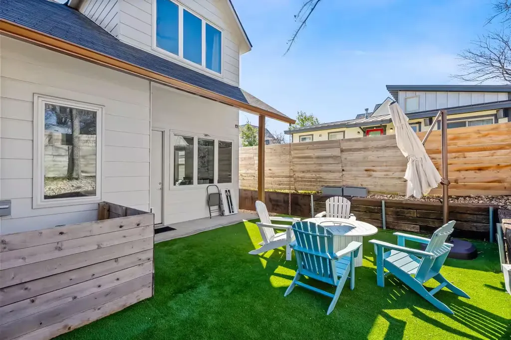 4314 Jinx Avenue Austin TX 78745