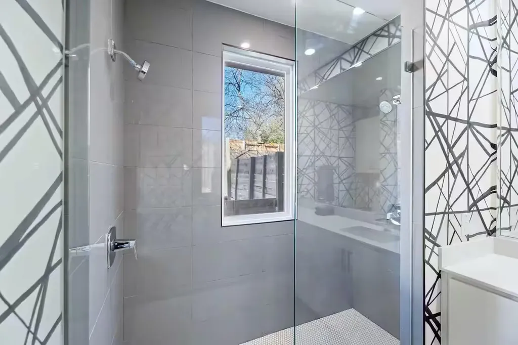 4314 Jinx Avenue Austin TX 78745