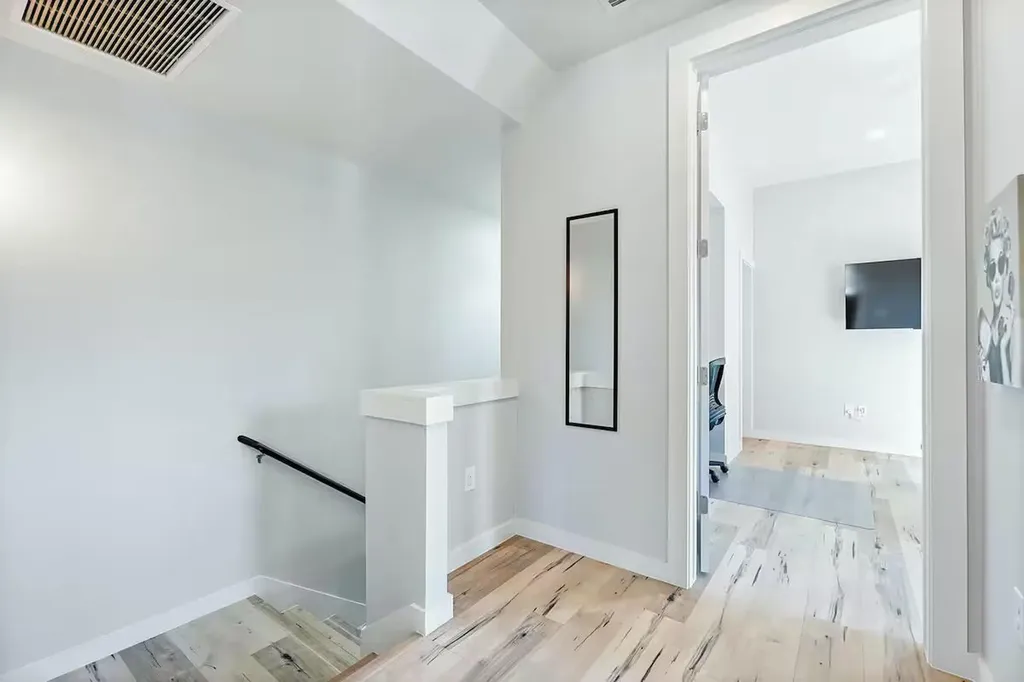 4314 Jinx Avenue Austin TX 78745