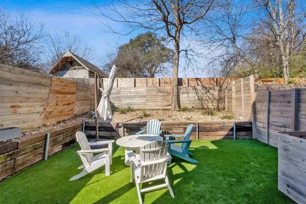 4314 Jinx Avenue Austin TX 78745