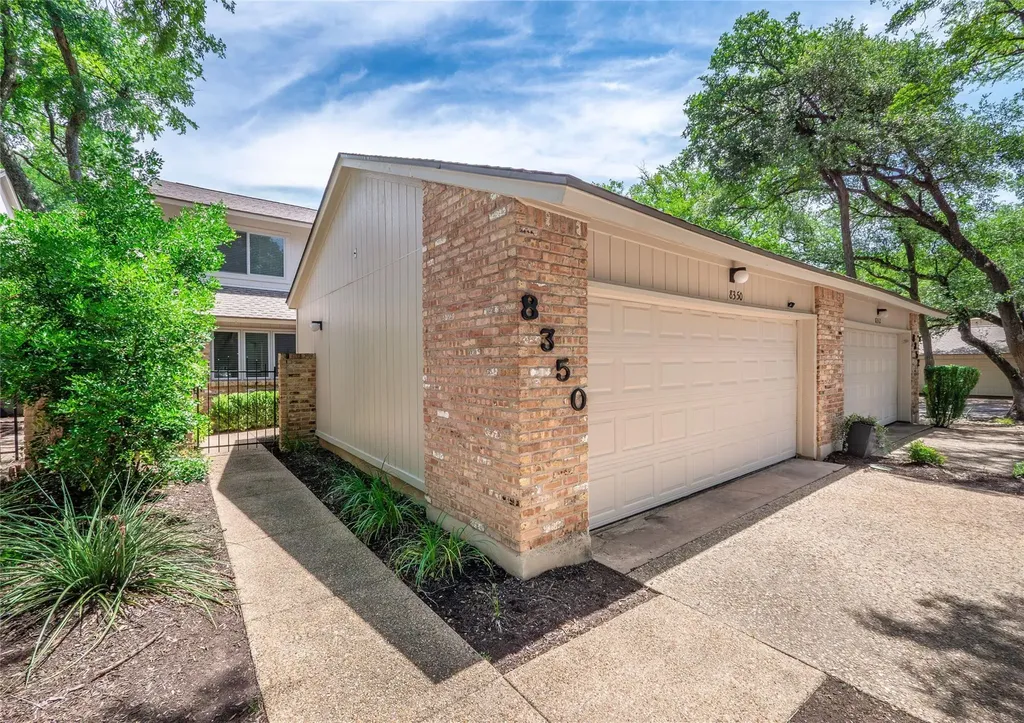 8350 Summerwood Drive Austin TX 78759