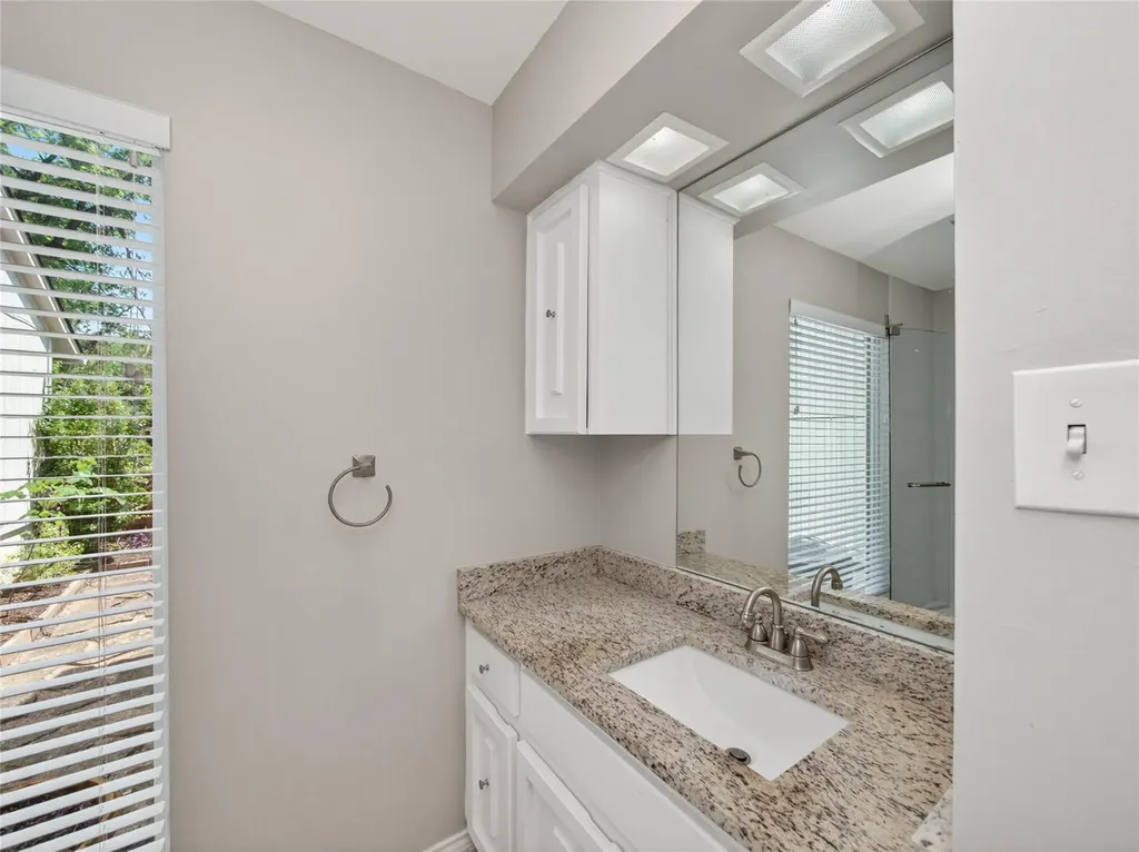 8350 Summerwood Drive Austin TX 78759