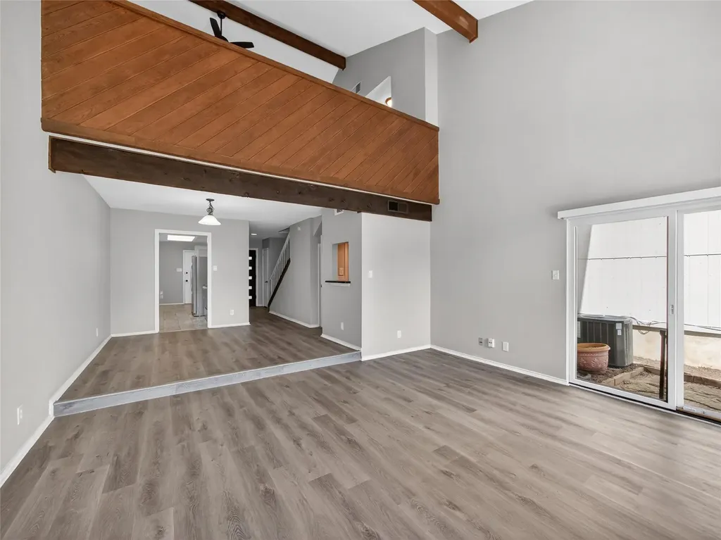 8350 Summerwood Drive Austin TX 78759