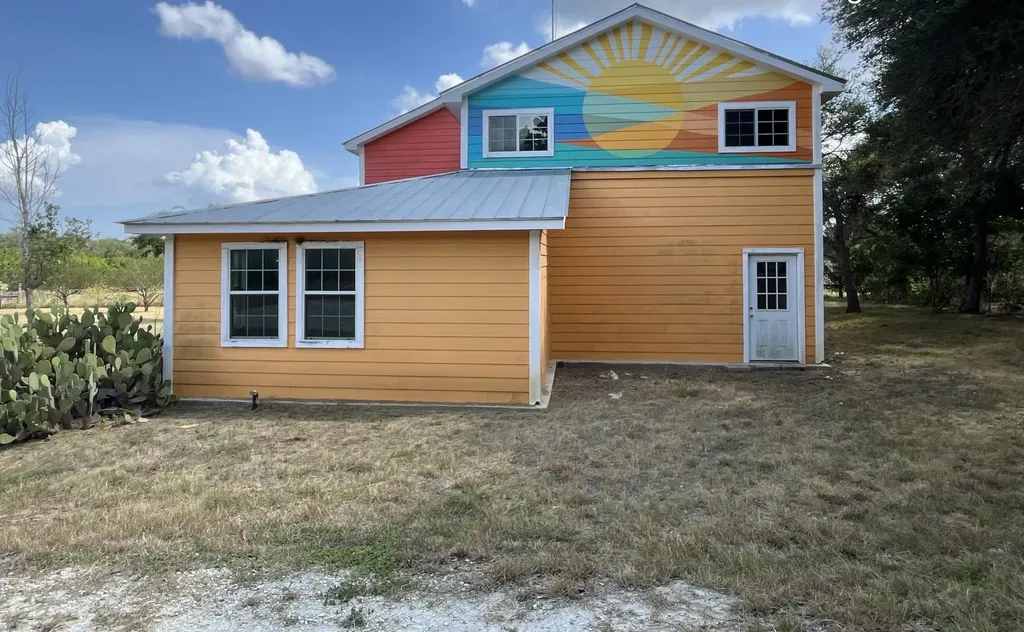 524 Rangeland Road Blanco TX 78606