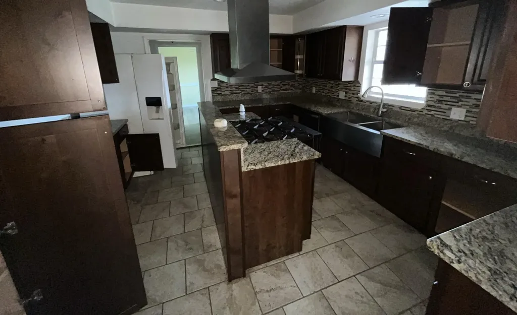 524 Rangeland Road Blanco TX 78606