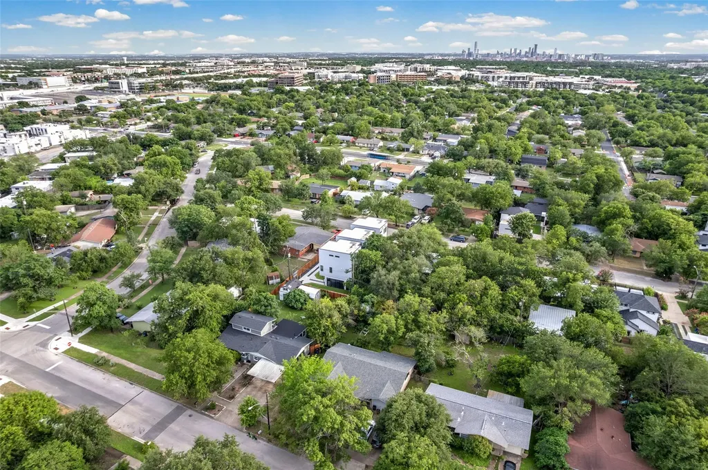 100 W Odell Street Austin TX 78752