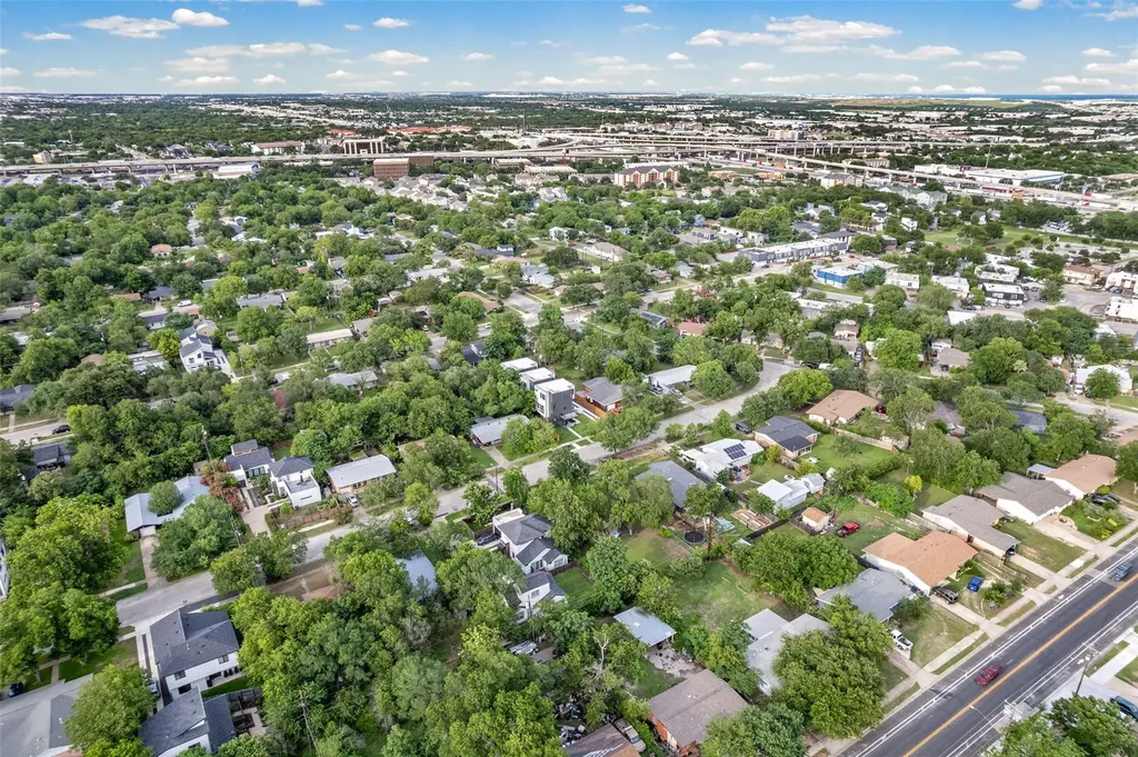 100 W Odell Street Austin TX 78752