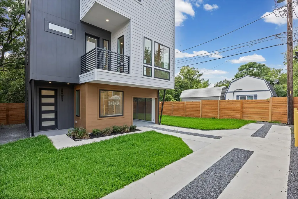 100 W Odell Street Austin TX 78752