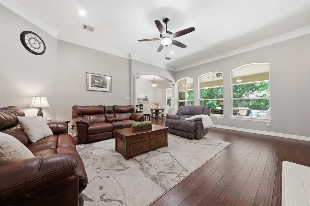 4022 Honey Bear Loop Round Rock TX 78681