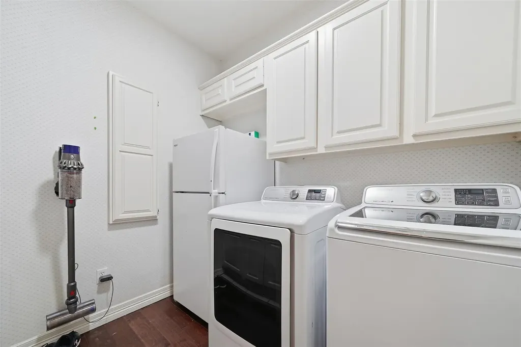 4022 Honey Bear Loop Round Rock TX 78681