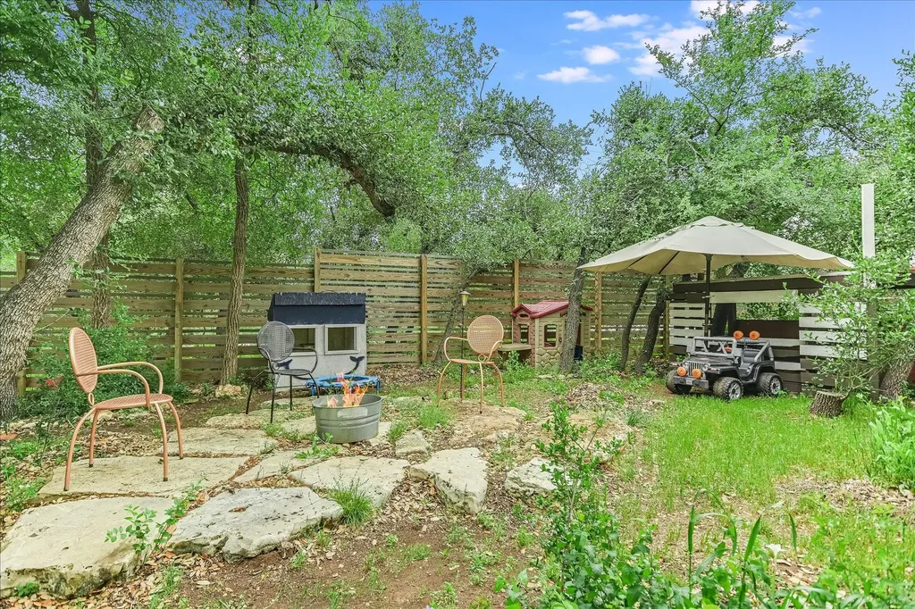 2306 Rain Water Drive Austin TX 78734