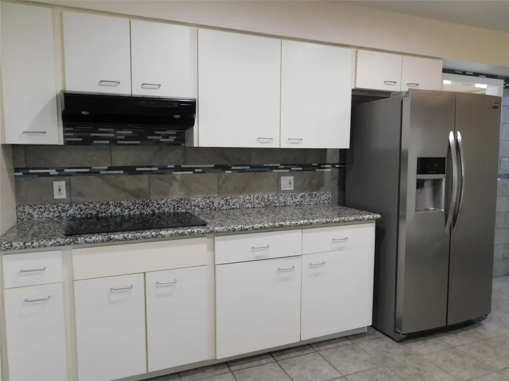 1006 Porpoise Street Lakeway TX 78734